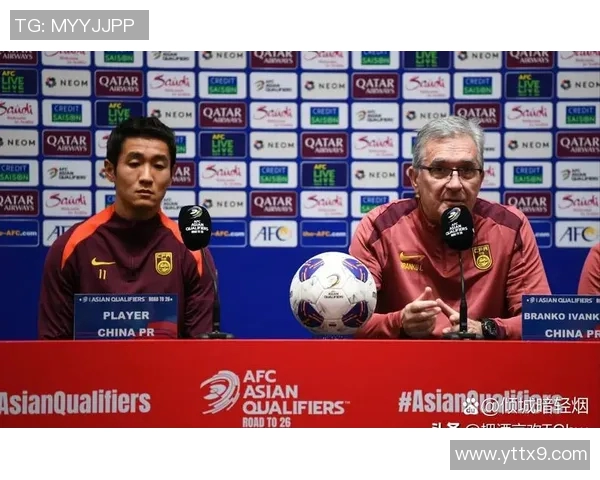 男孩对足球明星的崇拜心理及其背后的原因探讨